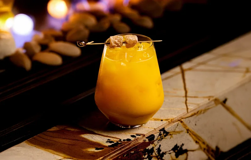 Ginger Turmeric Fizz