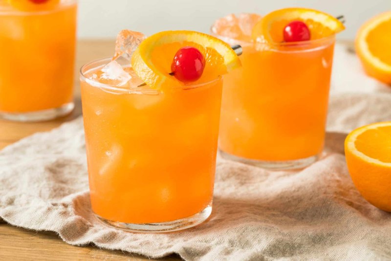 Rum Swizzle